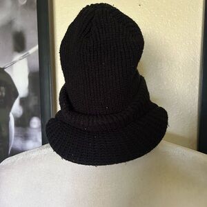 Classic Black Knit Men's Hat